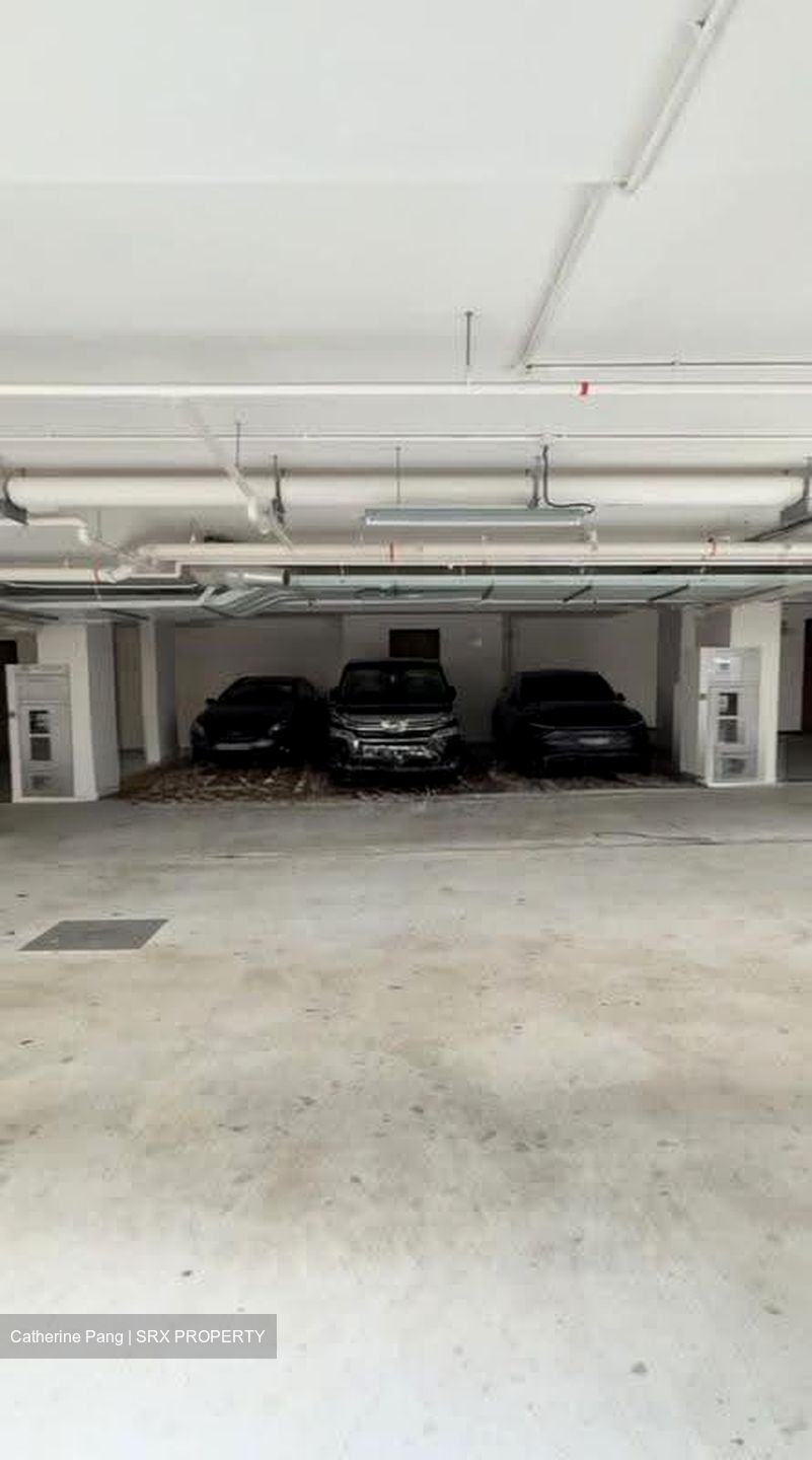 Belgravia Ace (D28), Terrace #638503681